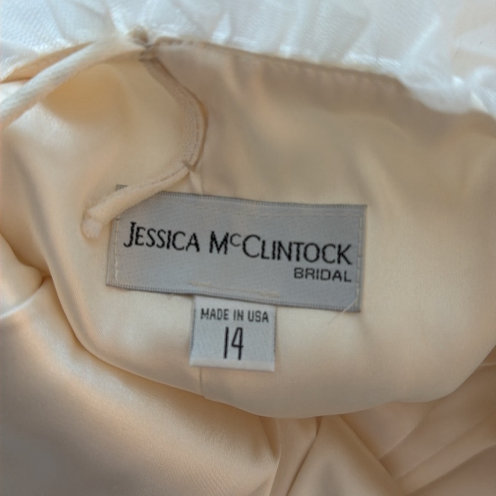 Jessica McClintock Cream Ruffled Lace Wedding Dress - Picture 7 of 7